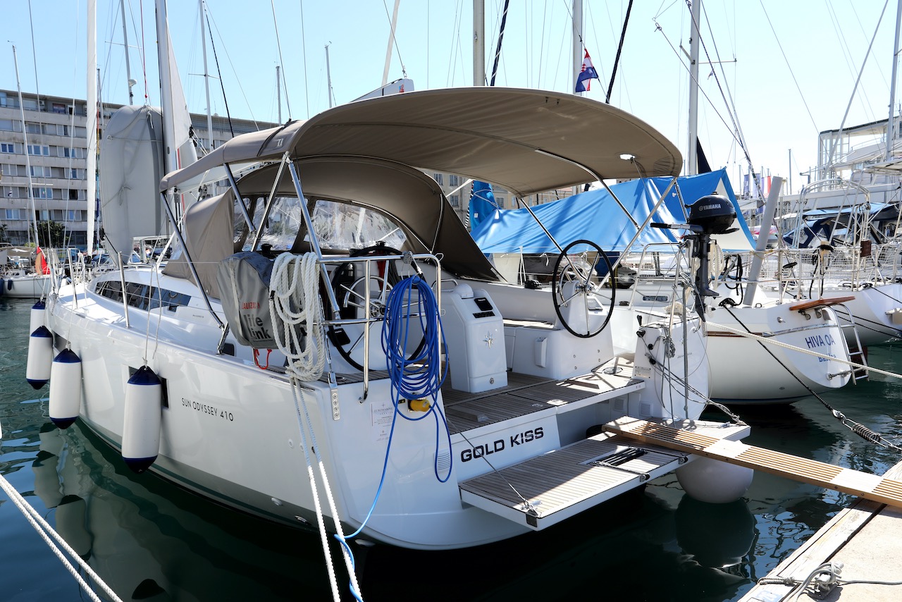 JEANNEAU SUN ODYSSEY 410